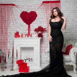 Model - Demmy Blaze bellydance