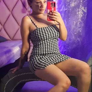 Model - ROSEGIRL couple