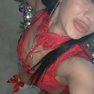 Model - JessieMiller cei