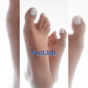 Model - Aarina Flowers squirt