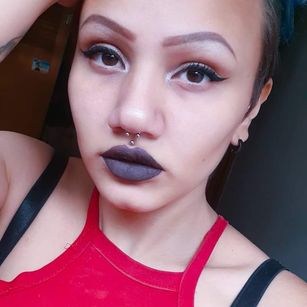 Model - ROSEGIRL BDSMS