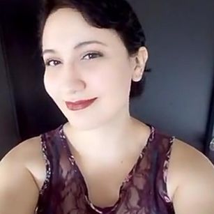 Model - Sofia Smith latina