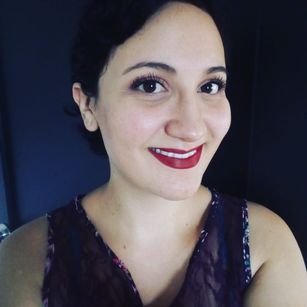 Model - Sofia Smith sexy