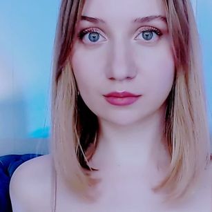 Model - Onibree nipples