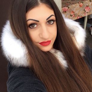 Model - Snejana masturbation