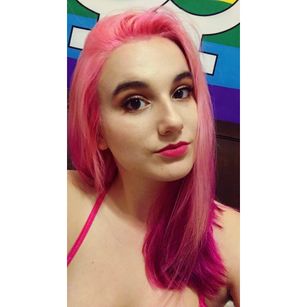 Model - Cherry Rose camsex