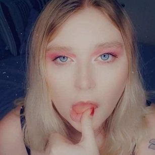 Model - Goddess Anya cei