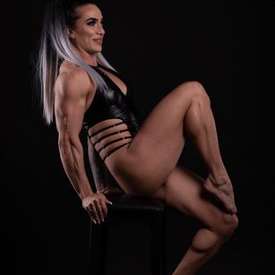 Model - deea.fitt fitness