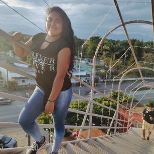 Model - JASMIN VARGAS futbol