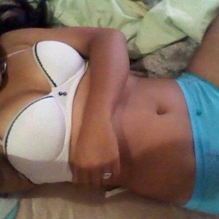 Model - JASMIN VARGAS divertida