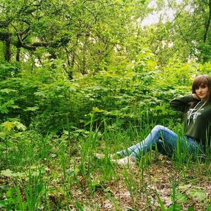 Model - SkyChristy dirtytalk