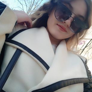 Model - LaiceyJayne nice