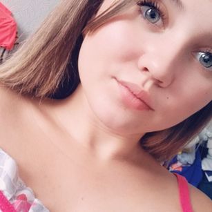 Model - LaiceyJayne Hot