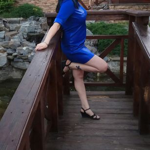 Model - Inna and Lissa dance