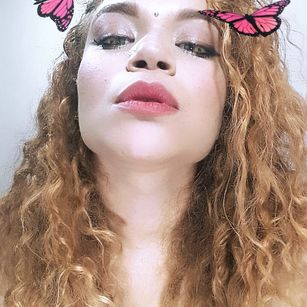 Model - Yourmajestyisme bigass