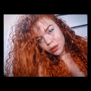 Model - Yourmajestyisme smoke