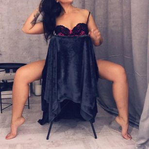 Model - LilyJay pussy