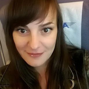 Model - Amanda curvy