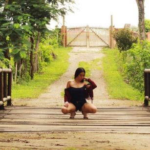 Model - Zoe Clark pussy