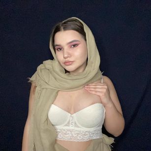 Model - pamela_blakes squirt