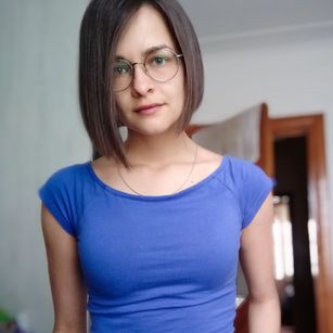 Model - LianessaNel Hot