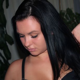 Model - Angelina18 4