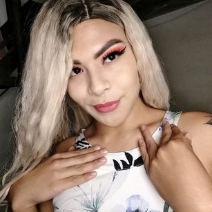 Model - Merlia Ocean cum