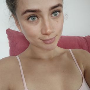 Model - Angel Evans bigtits