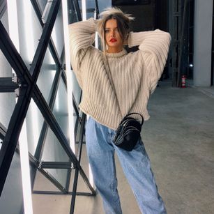 Model - Anais A sexy