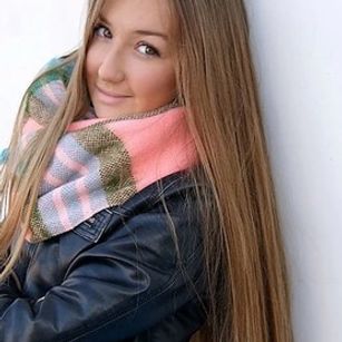 Model - LisaSunshine stockings