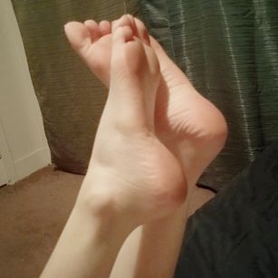 Model - PreggoPixie 1