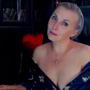 Model - NightBeauty masturbation