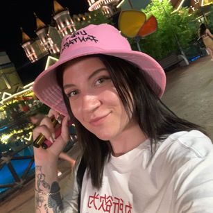 Model - Sofia_Fairy doggystyle