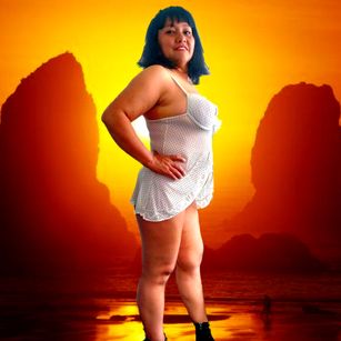 Model - Curvy Horny 8