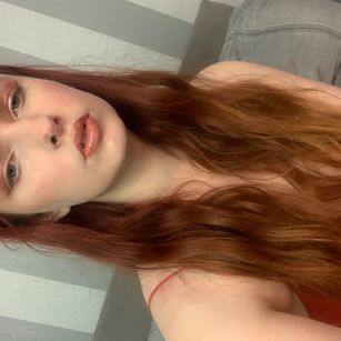 Model - Sapphire Rose sexy