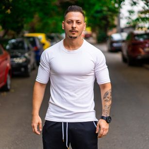 Model - ApolloHunt charming