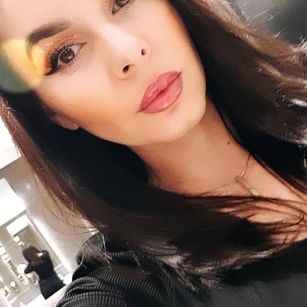 Model - BlackQueen69 milf