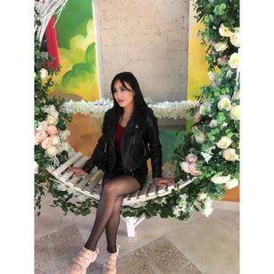 Model - LuxSonni ass