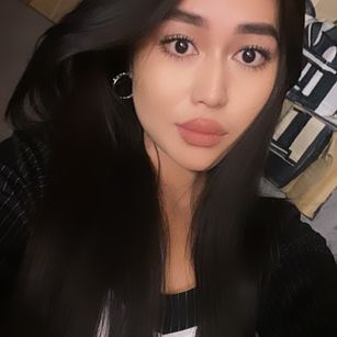 Model - LuxSonni nude