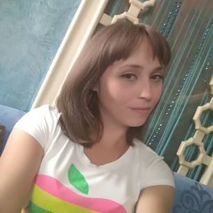 Model - Nicole striptease