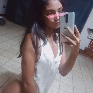 Model - Karol Queen 18