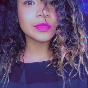 Model - nahomiii squiert