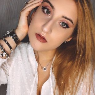 Model - EveRose twerk