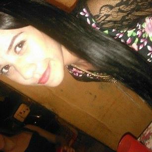 Model - Ary lhay squirt