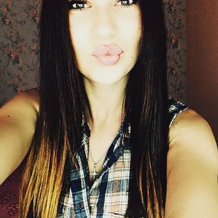 Model - Cherry177 blowjob