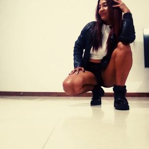 Model - Charlotte naked