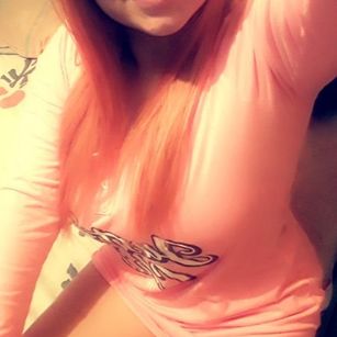 Model - BustyNatural4U roleplay