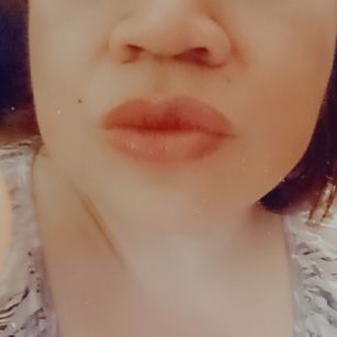 Model - Lia hawaiian