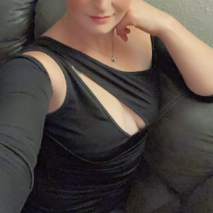 Model - Rumor Capris denver