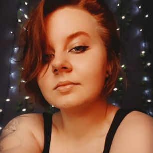 Model - Alysa-Jade blueeyes